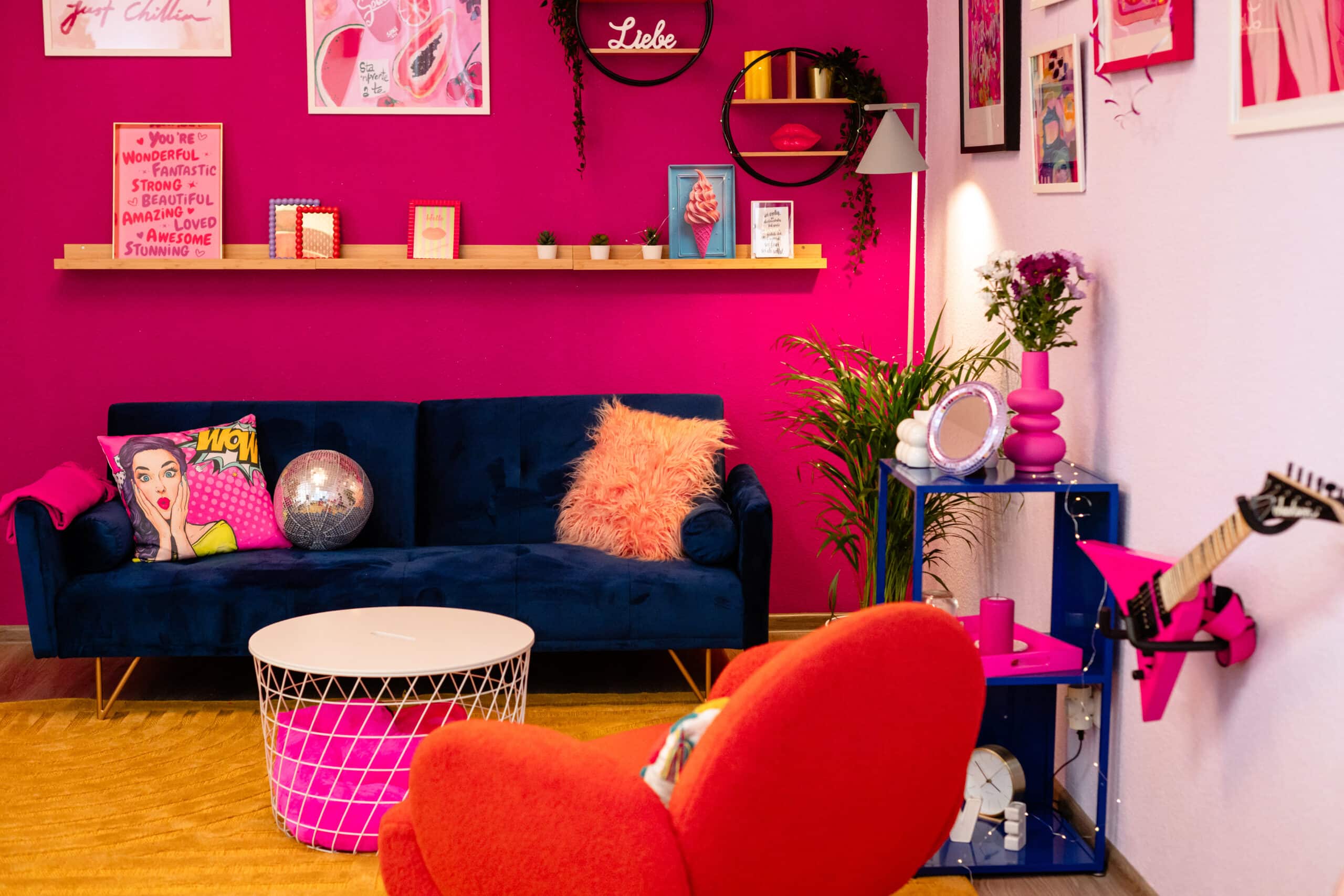 Coachingpraxis von Luisa Riffel in Berlin Charlottenburg – professionelles Life Coaching für Frauen, Atempause Coaching, Mindfuck® Coaching, mentale und emotionale Begleitung. Raum für innere Ruhe, emotionale Entlastung, Klarheit finden, Kopf entwirren, Stress reduzieren, innere Sicherheit und Selbstführung stärken. Life Coaching für Frauen, Atempause Coaching, Klarheit finden, Krisen bewältigen, Sicherheit und Stärke entwickeln